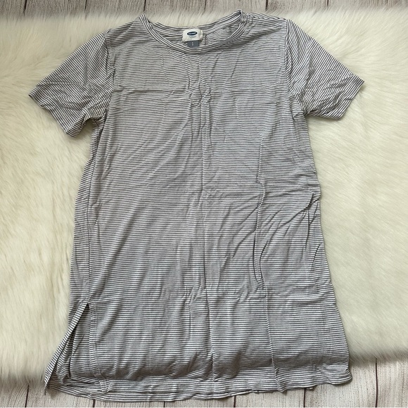 Striped Tee - Picture 2 of 7